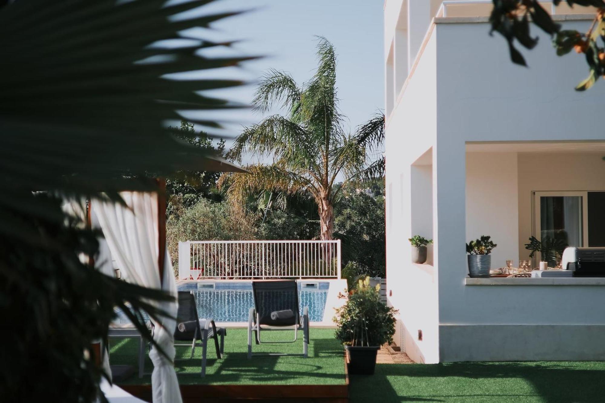 Villa Romeo 2Km From Ibiza Town And 1Km From Talamanca Beach Santa Eularia des Riu Exteriör bild