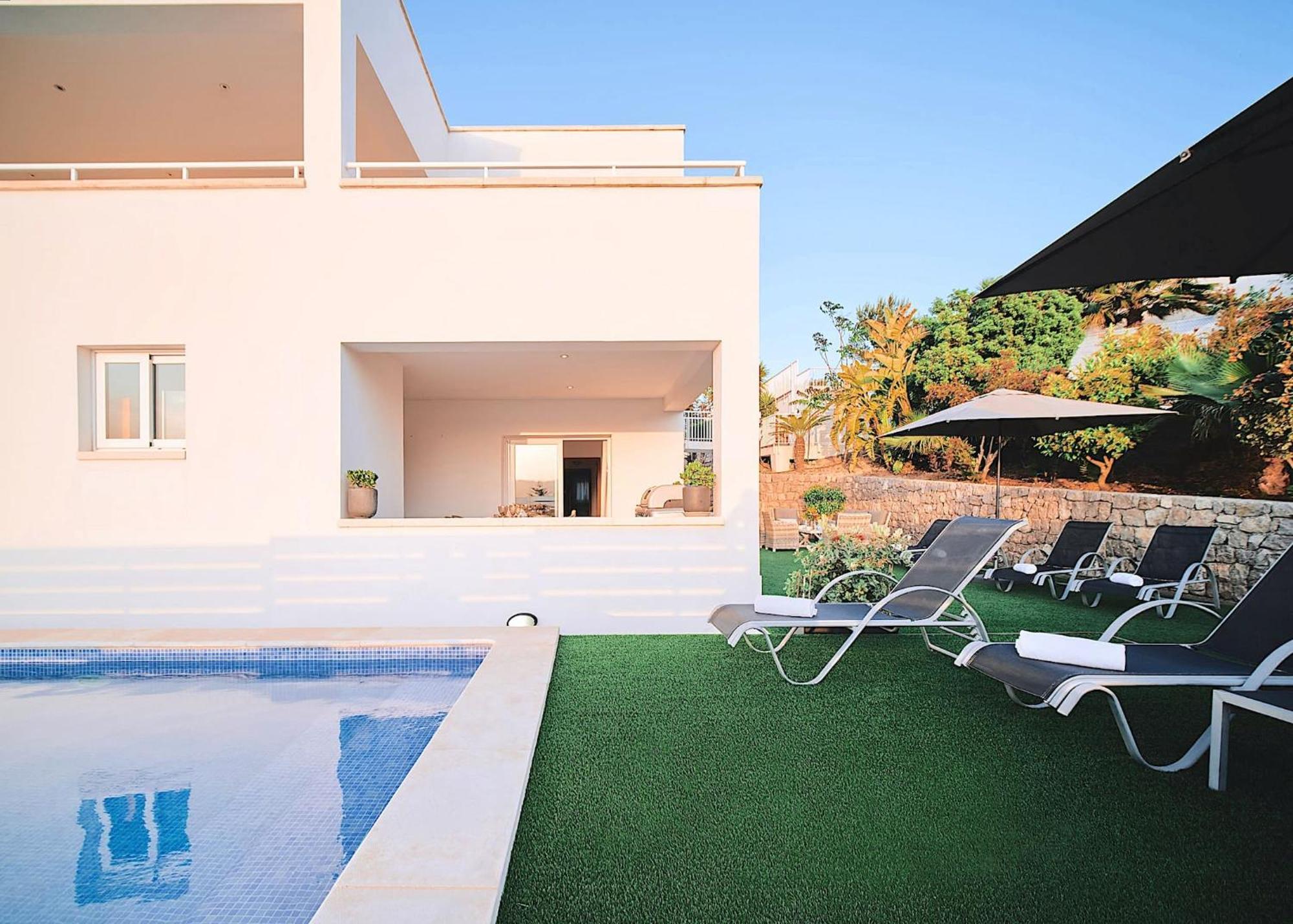 Villa Romeo 2Km From Ibiza Town And 1Km From Talamanca Beach Santa Eularia des Riu Exteriör bild